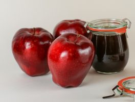 شیره سیب دارای چه خواصی برای بدن است ؟